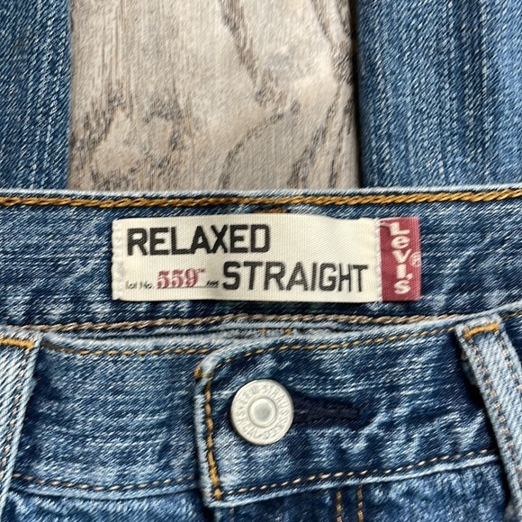 Levi’s Mens 559 Relaxed Straight Leg Jeans, size 35x36 - Picture 2 of 10